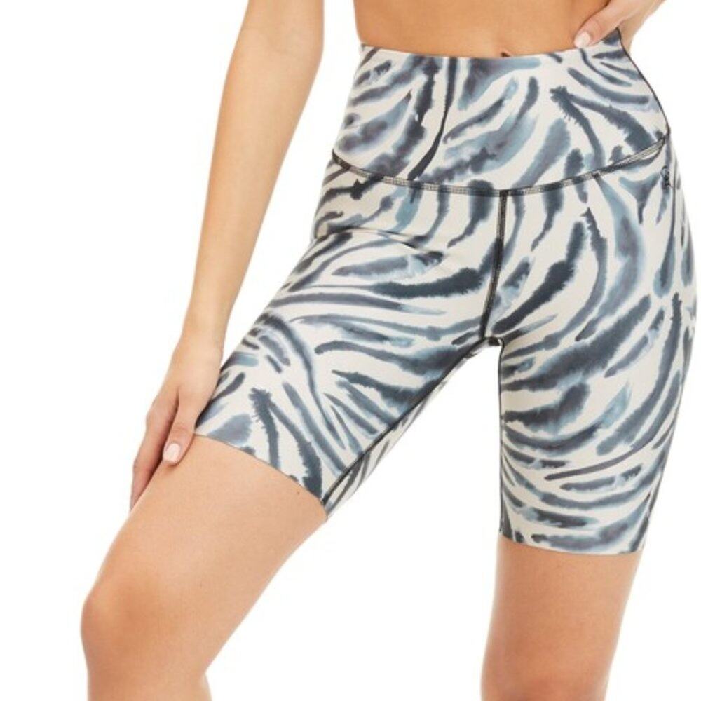 Good American Reversible Double Knit Bike Shorts